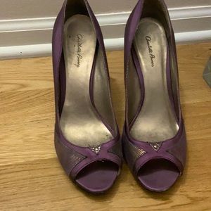 Purple & Gold Charlotte Russe 4” heels size 8.5